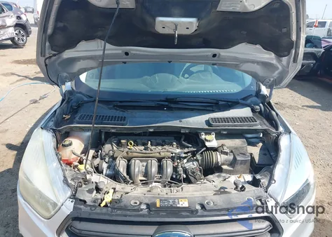 2017 Ford Escape S z USA, uszkodzony, nr VIN 1FMCU0F71HUD53191